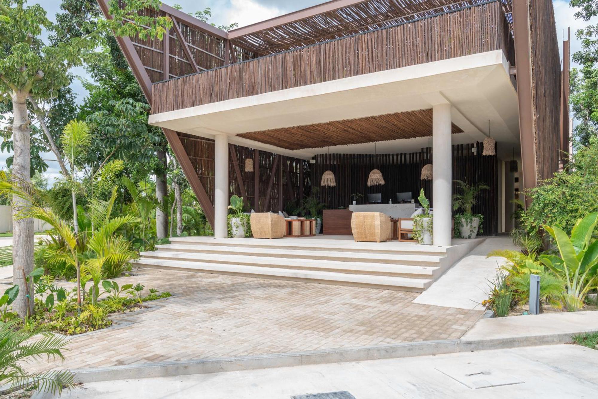 Tulum Penthouse Oasis: Rooftop Pool & Luxury Stay Exterior photo